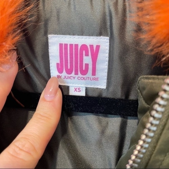 juicy Couture Green parka with faux fur - Picture 3 of 6